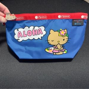 NWOT LeSport Sac x Hello Kitty Hawaii/Aloha Pouch